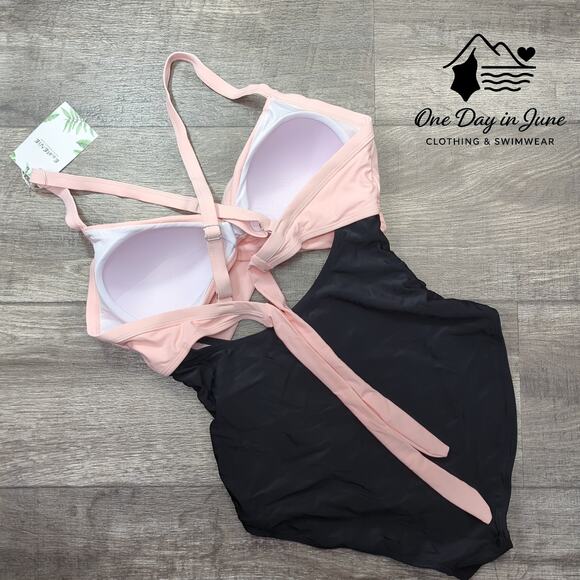 Eomenie Cross Front Tie Back. Cut Out One Piece Swimsuit Size M - Picture 7 of 7